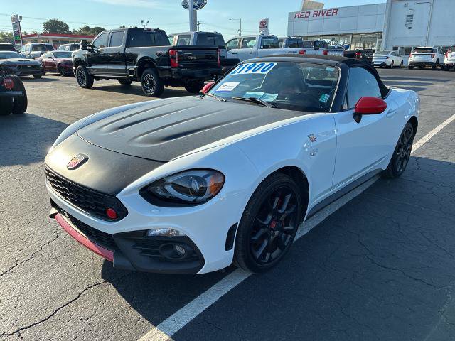 Used 2020 FIAT 124 Spider Abarth w/ Convenience Group RWD image 1