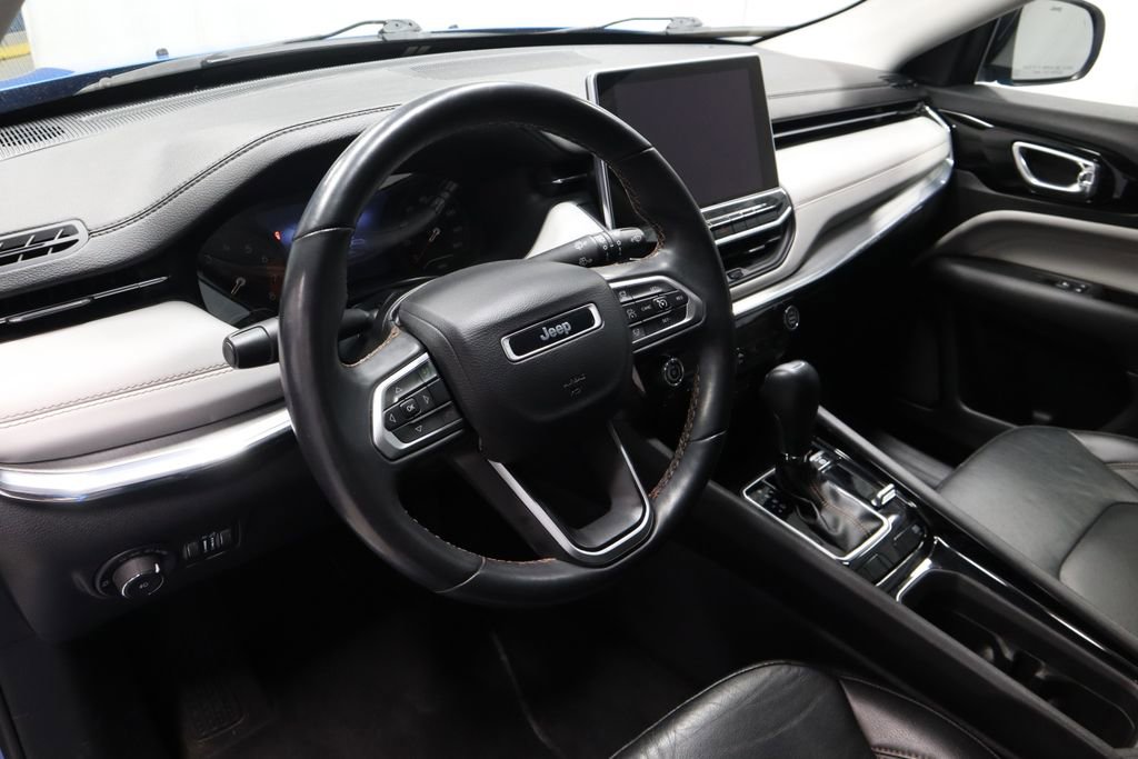 Used 2022 Jeep Compass Limited image 25