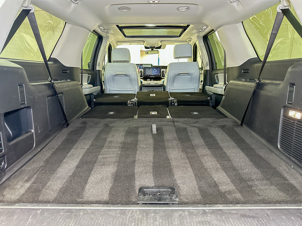 Certified 2025 Ford Expedition Max Platinum AWD/4WD image 24