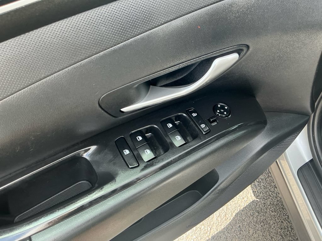 Used 2024 Hyundai Tucson SEL FWD image 16