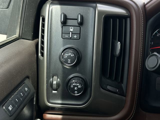 Used 2017 Chevrolet Silverado 1500 High Country image 25