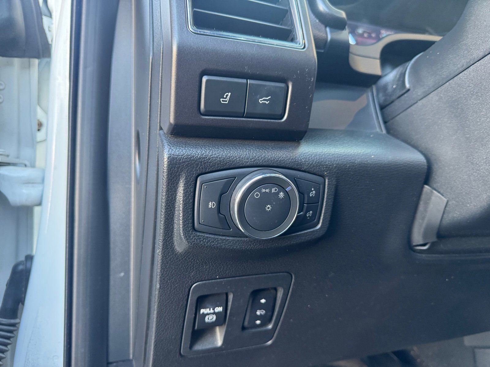 Certified 2020 Ford Expedition King Ranch image 23