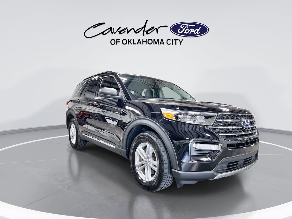 Certified 2024 Ford Explorer XLT w/ Equipment Group 202A AWD/4WD image 2