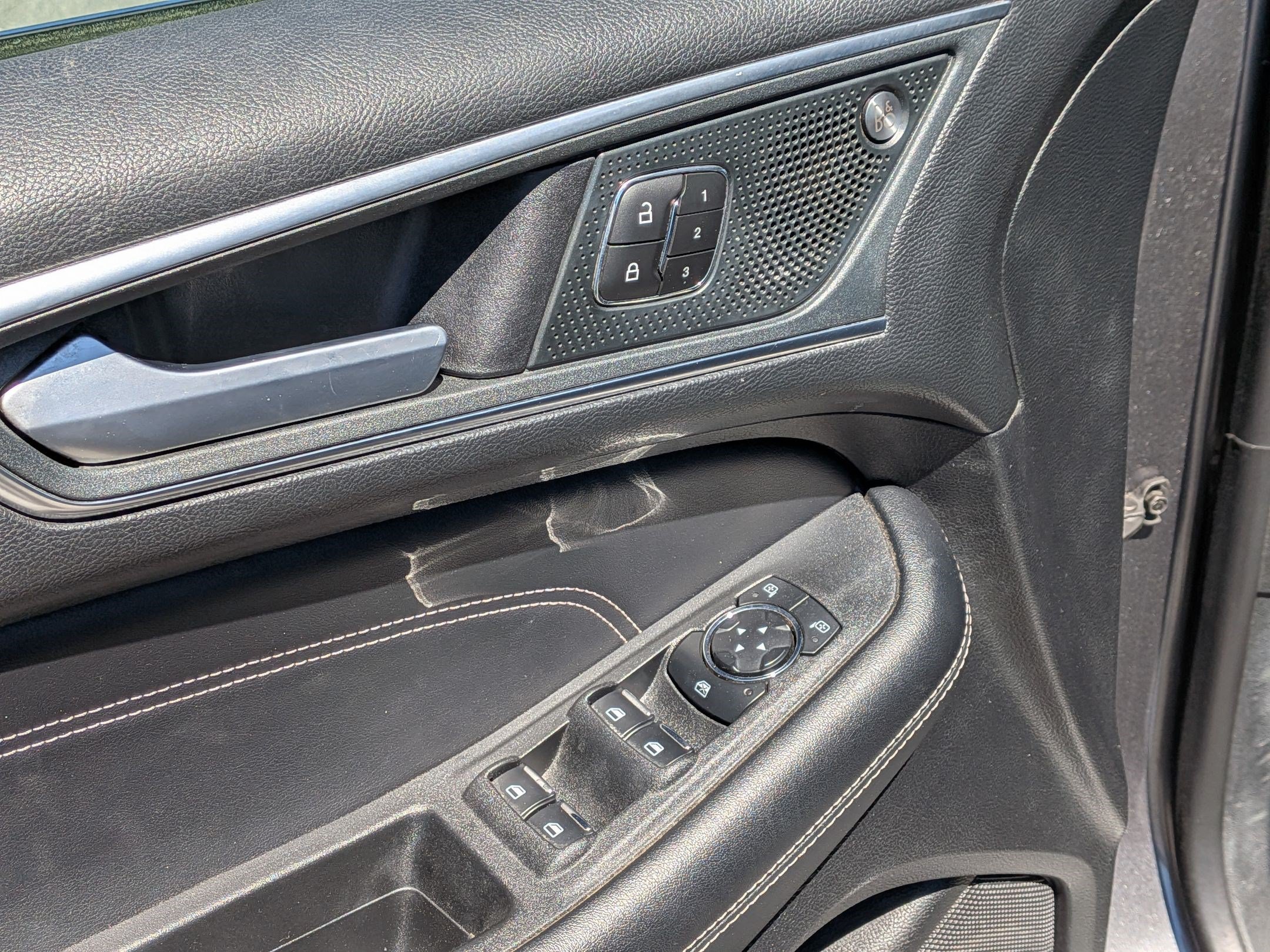 Certified 2024 Ford Edge Titanium AWD/4WD image 17
