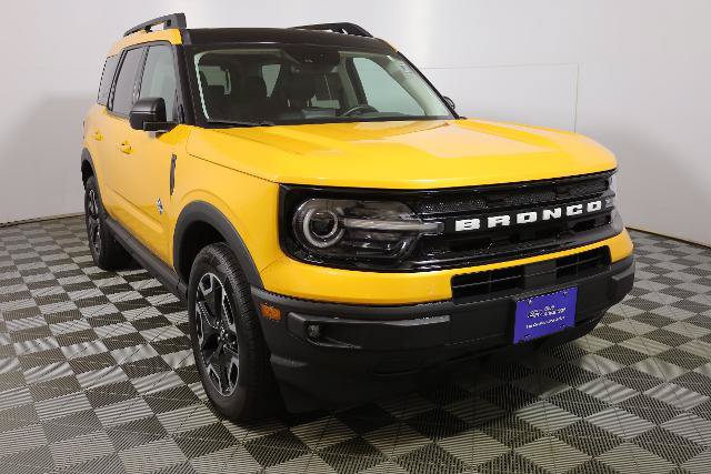 Certified 2023 Ford Bronco Sport Outer Banks w/ Tech Package AWD/4WD image 5