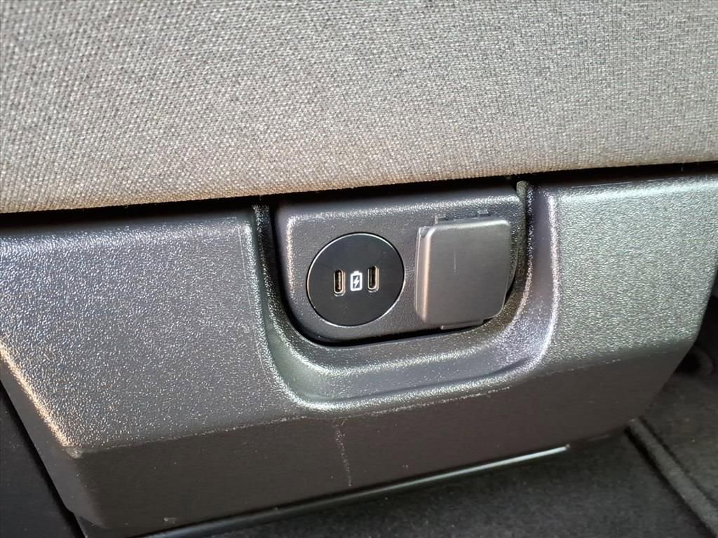 Certified 2025 Ford F150 XLT w/ Equipment Group 301A Standard image 16