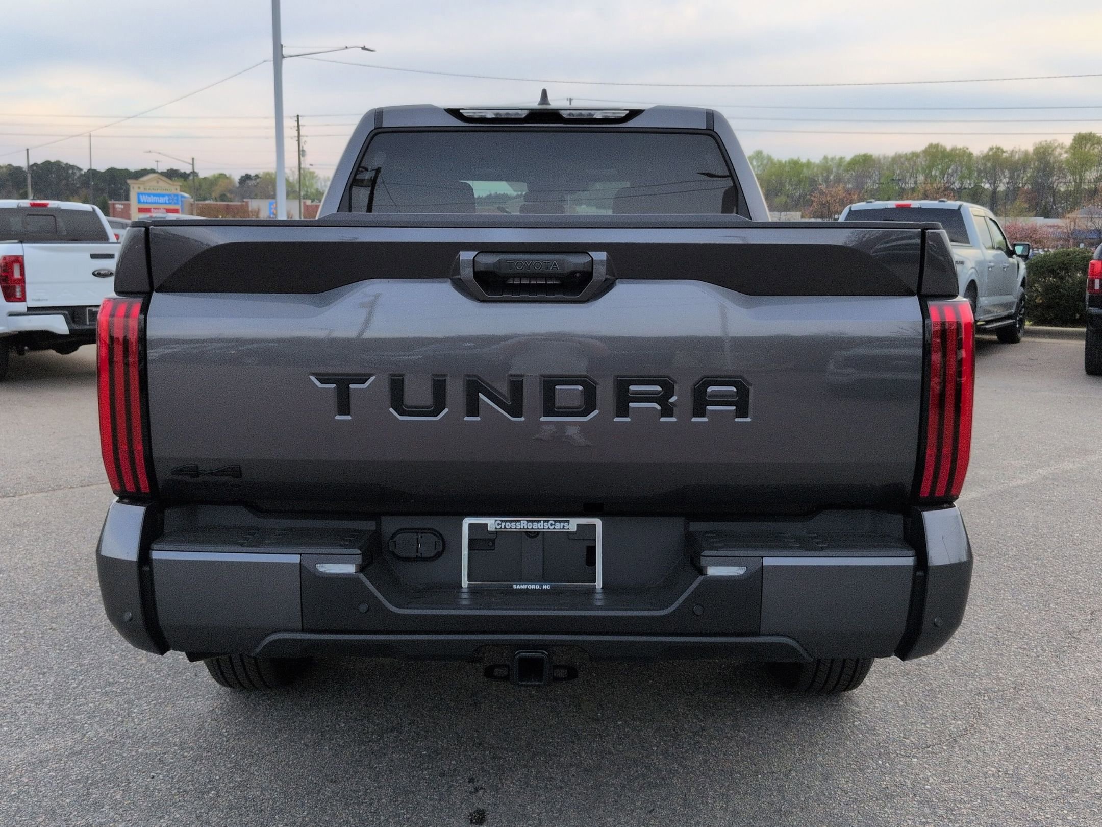 Used 2025 Toyota Tundra SR5 w/ SR5 Convenience Package image 4