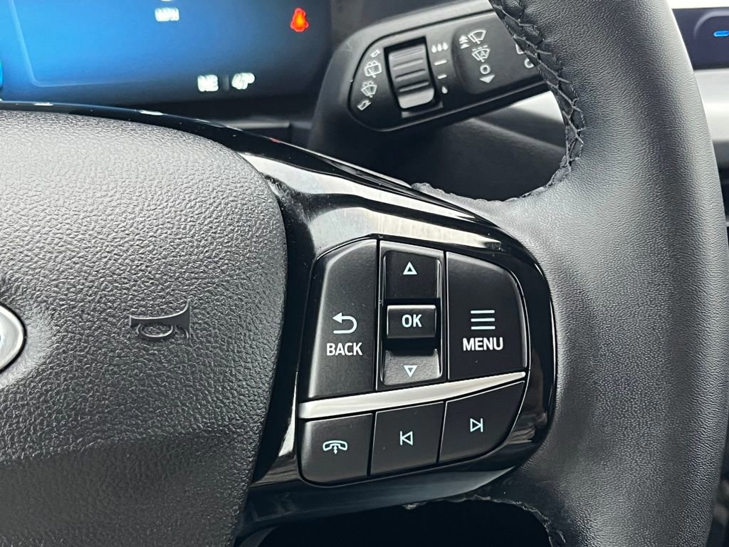 Certified 2023 Ford Escape Platinum image 24