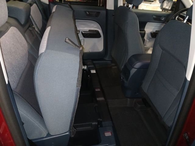 Certified 2025 Ford Maverick XLT image 42