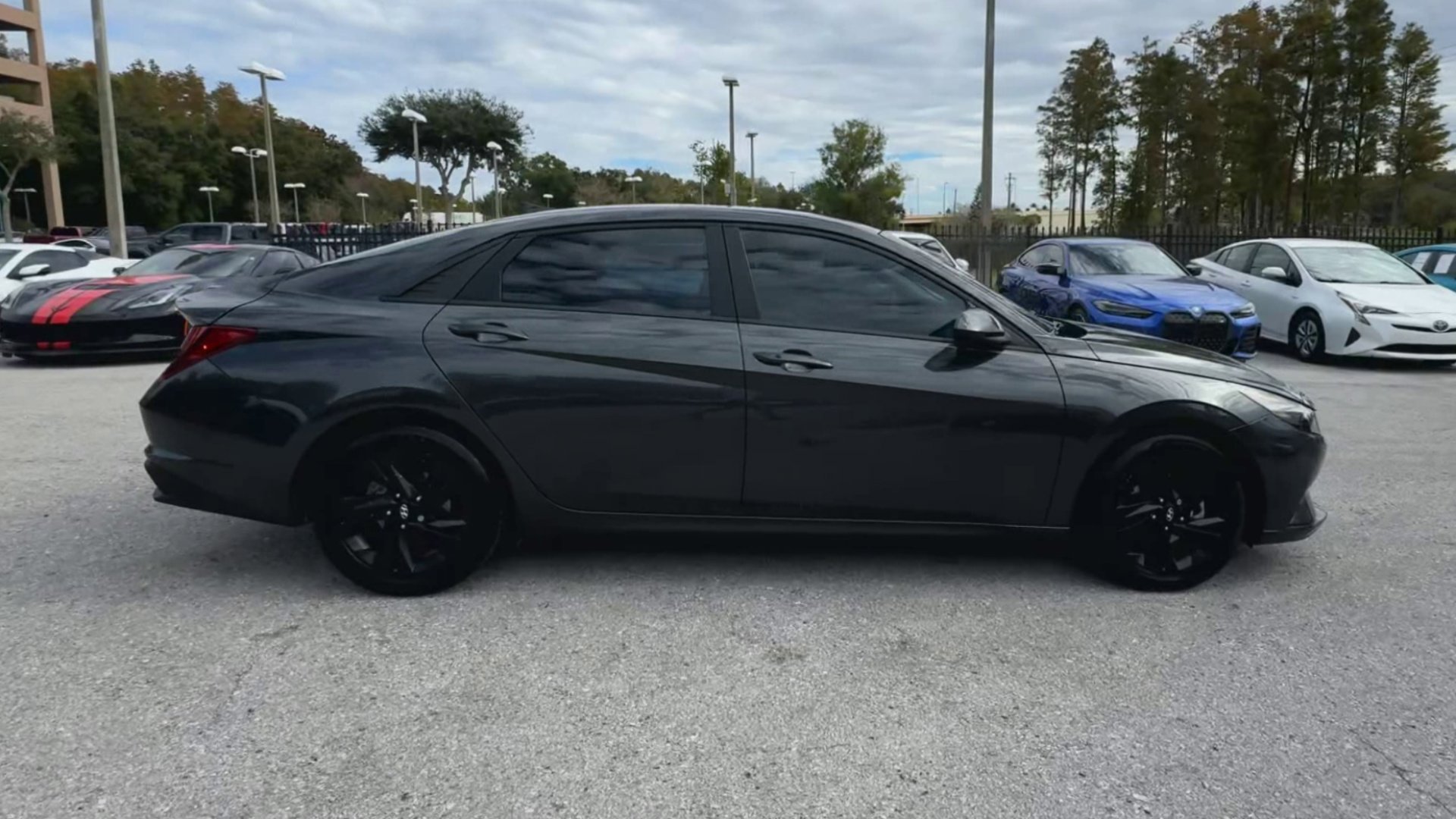 Used 2021 Hyundai Elantra SEL w/ Convenience Package image 32