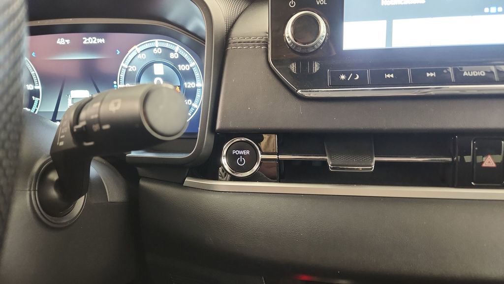 Used 2024 Mitsubishi Outlander SE AWD/4WD image 20