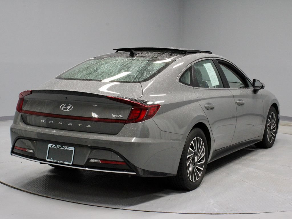 Used 2023 Hyundai Sonata Limited FWD image 12