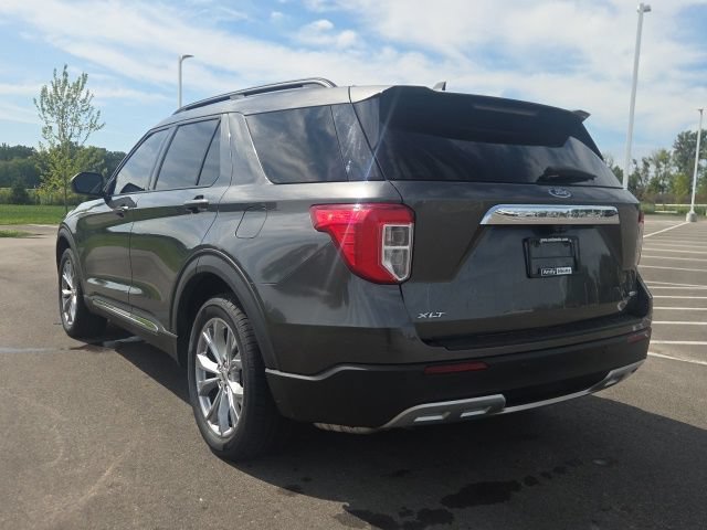 Certified 2020 Ford Explorer XLT w/ Equipment Group 202A AWD/4WD image 14