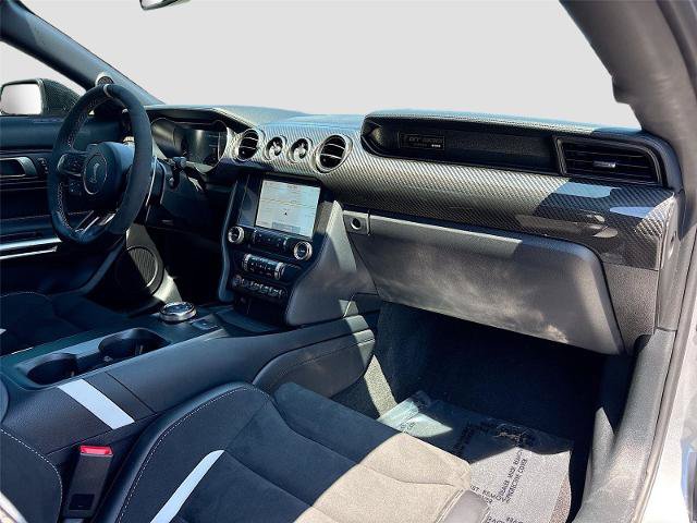 Certified 2021 Ford Mustang Shelby GT500 w/ Carbon Fiber Track Pack RWD image 30