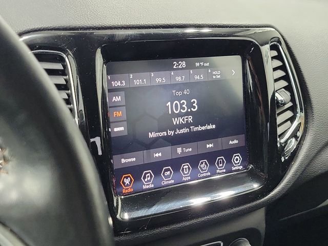 Used 2020 Jeep Compass Limited image 17