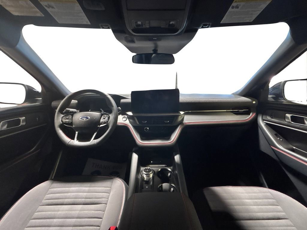 Certified 2025 Ford Explorer ST-Line w/ ST-Line Street Pack image 23