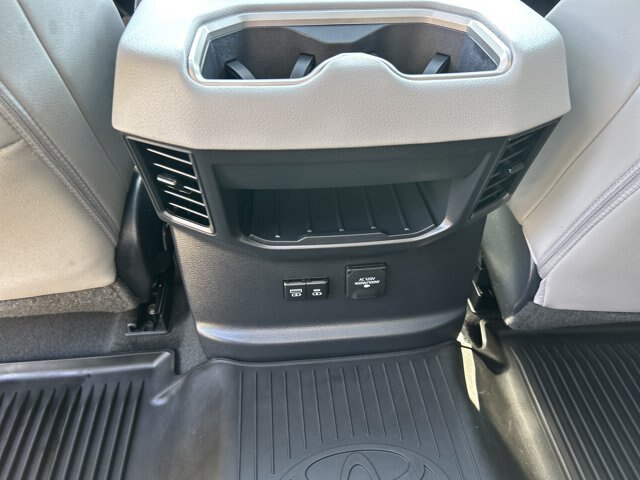 Used 2024 Toyota Tundra Limited AWD/4WD image 27