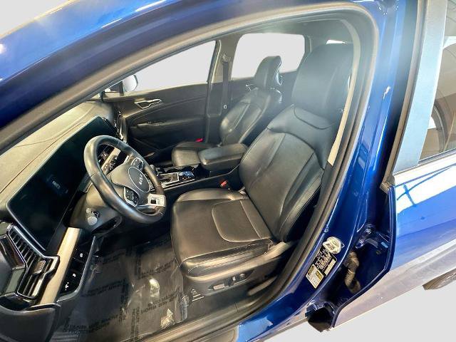 Used 2023 Kia Sportage EX image 18