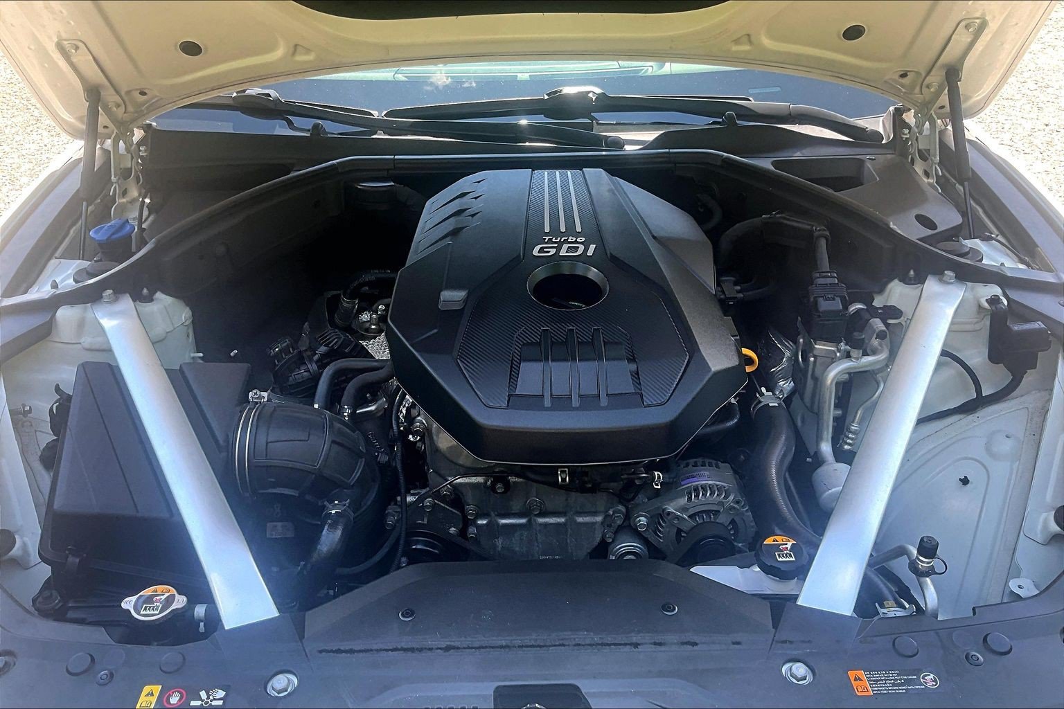Used 2021 Genesis G70 2.0T w/ Prestige Package AWD/4WD image 9