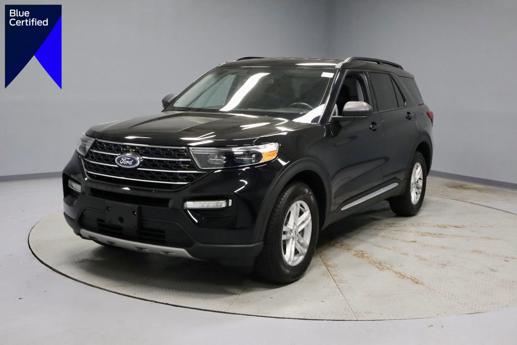Certified 2022 Ford Explorer XLT w/ Equipment Group 202A AWD/4WD image 1