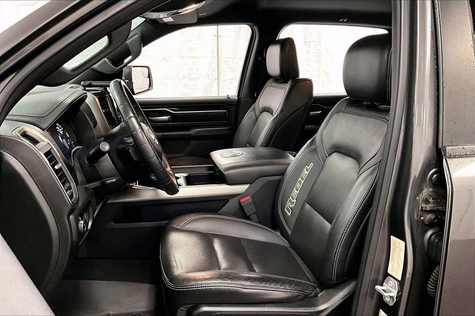 Used 2020 RAM 1500 Rebel image 24