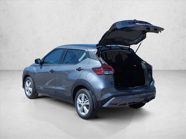 Used 2025 Nissan Kicks Play S image 6