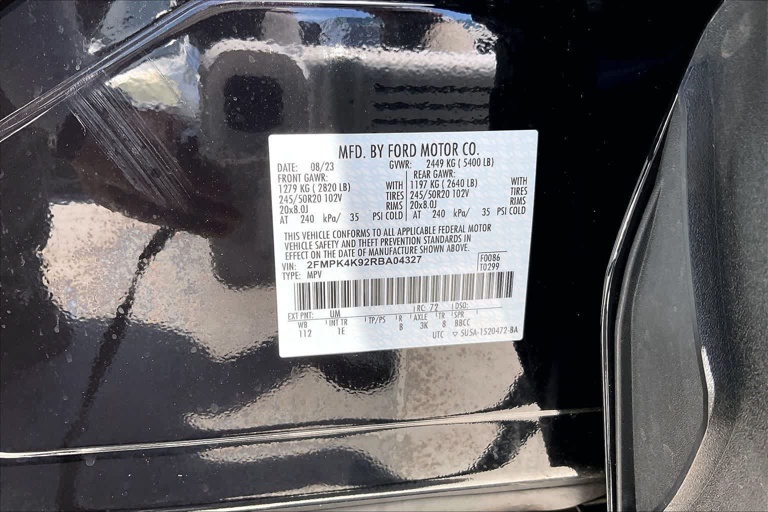 Certified 2024 Ford Edge Titanium w/ Equipment Group 301A AWD/4WD image 20