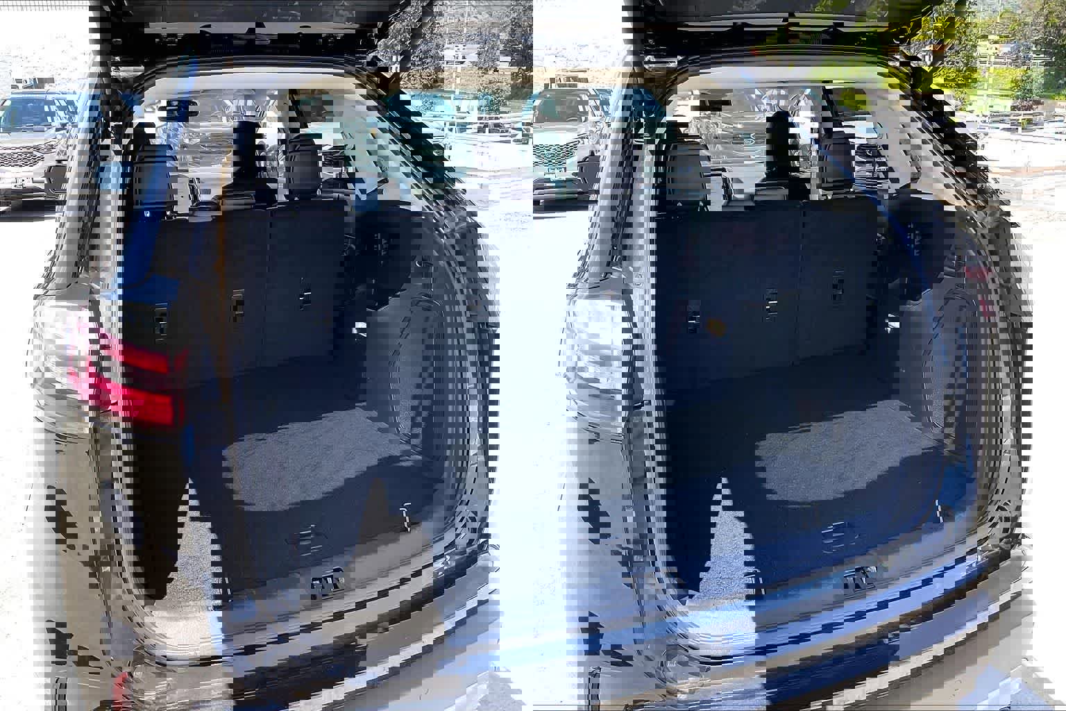 Certified 2024 Ford Edge Titanium w/ Equipment Group 301A image 20