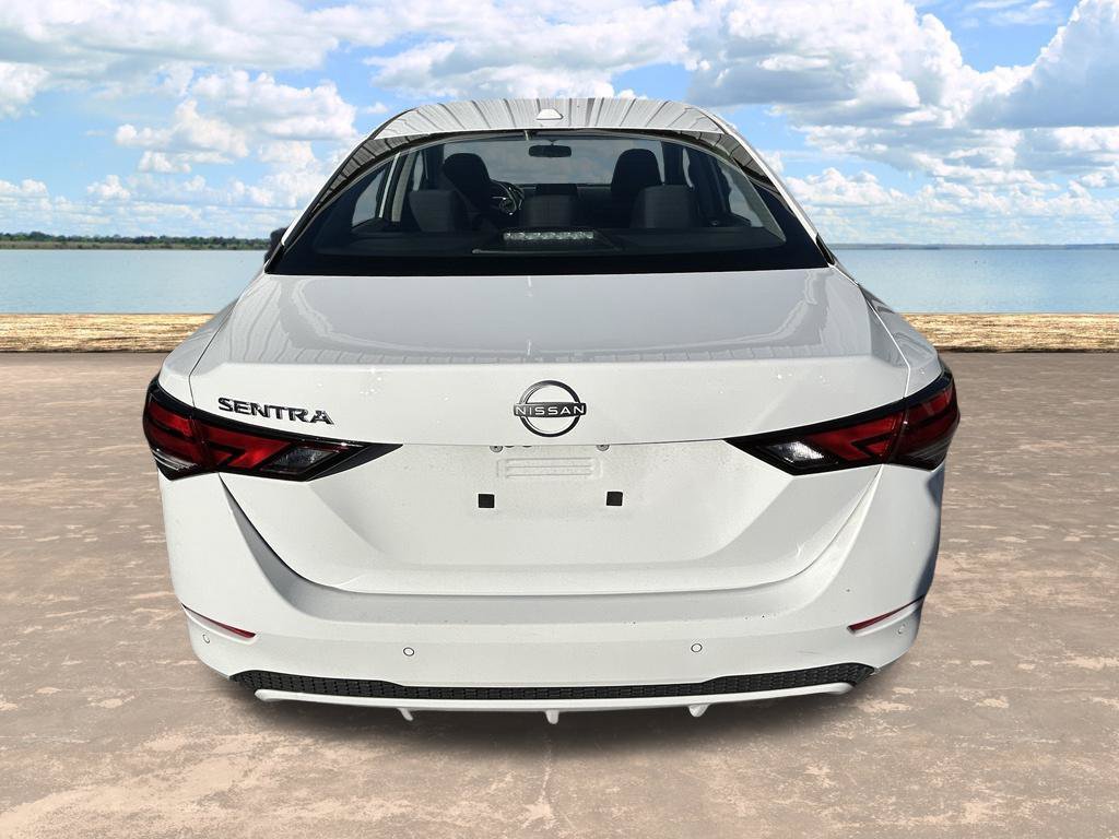Used 2025 Nissan Sentra SV FWD image 8