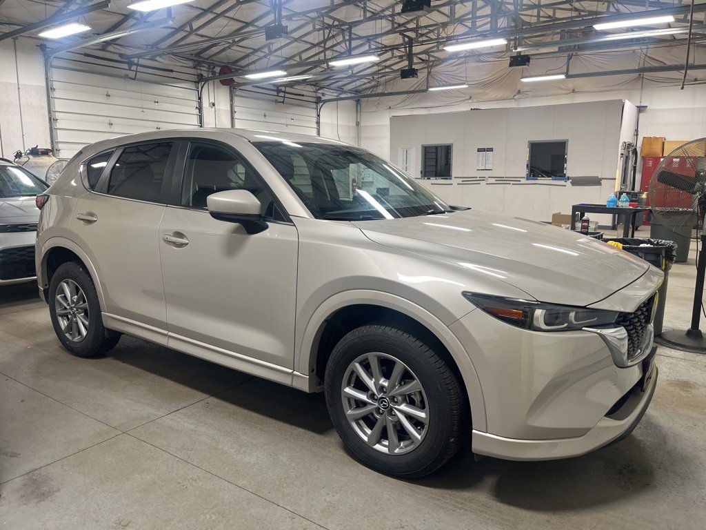 Used 2025 MAZDA CX-5 AWD 2.5 S w/ Preferred Package image 1