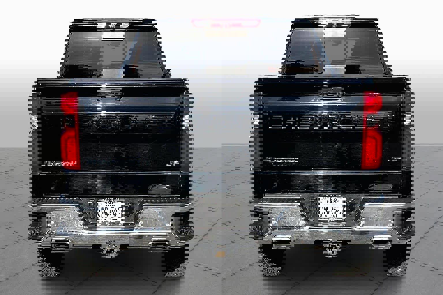 Used 2023 Chevrolet Silverado 1500 LTZ w/ LTZ Premium Texas Edition image 3