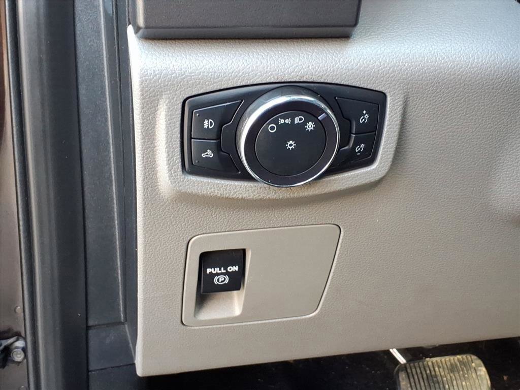 Certified 2020 Ford F150 XLT w/ Snow Plow Prep Package image 13