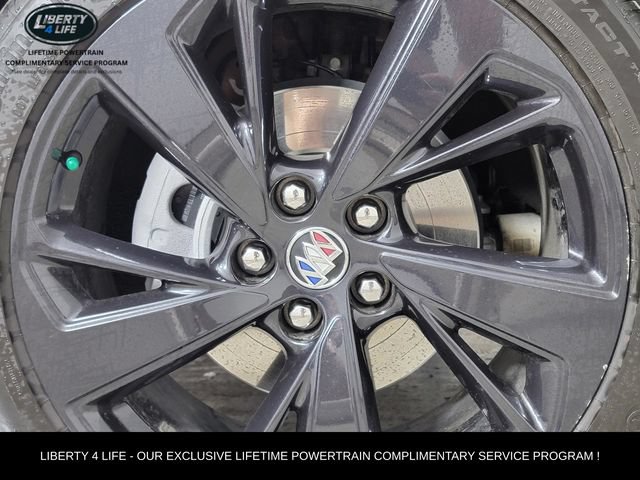 Used 2023 Buick Envision Essence w/ Sport Touring Package AWD/4WD image 11