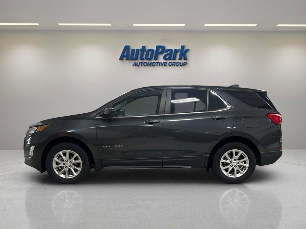 Used 2021 Chevrolet Equinox LT w/ Driver Convenience Package image 2