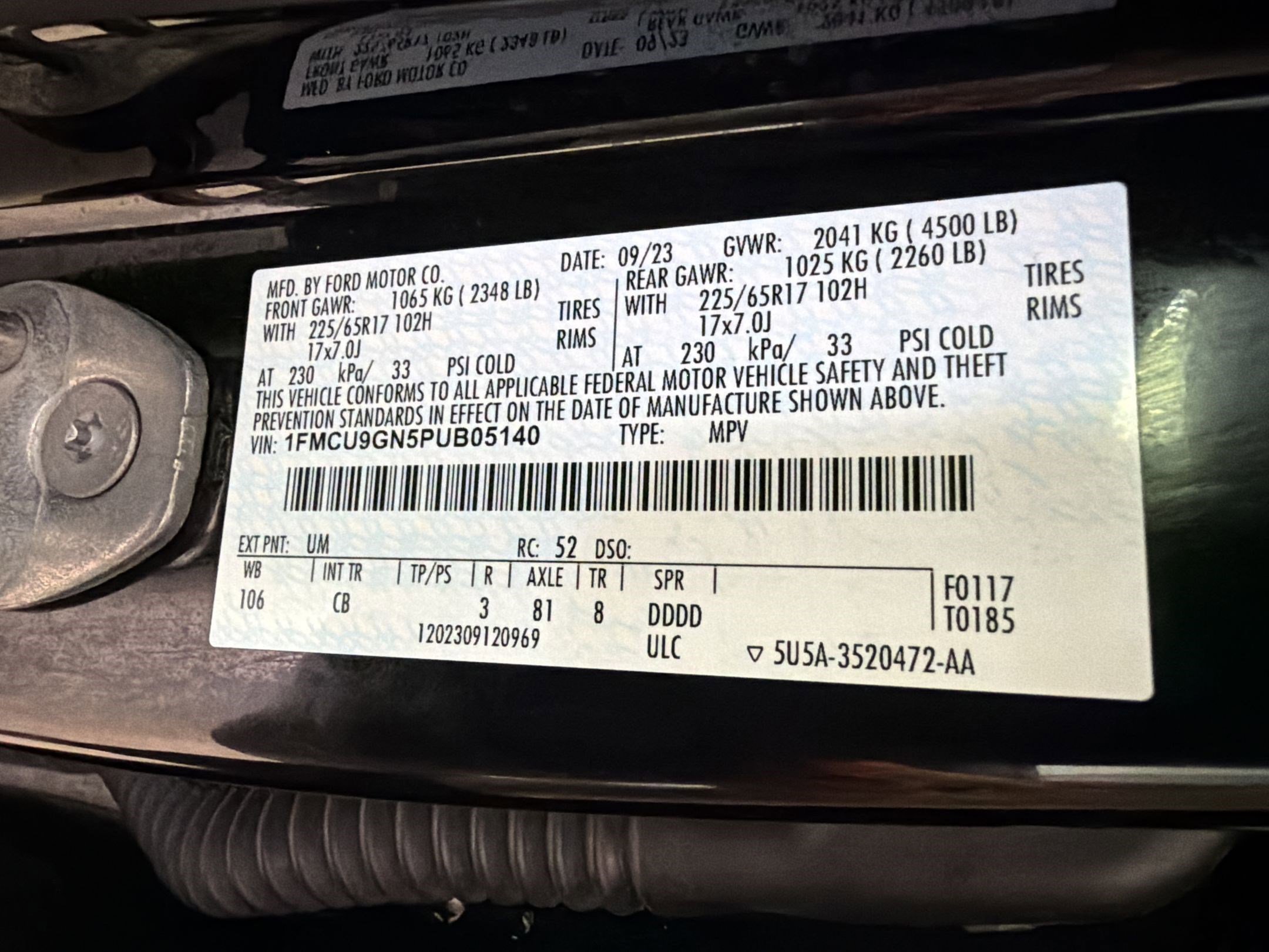 Certified 2023 Ford Escape Active AWD/4WD image 19