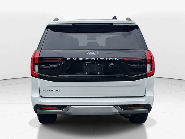 Certified 2025 Ford Expedition Platinum AWD/4WD image 4