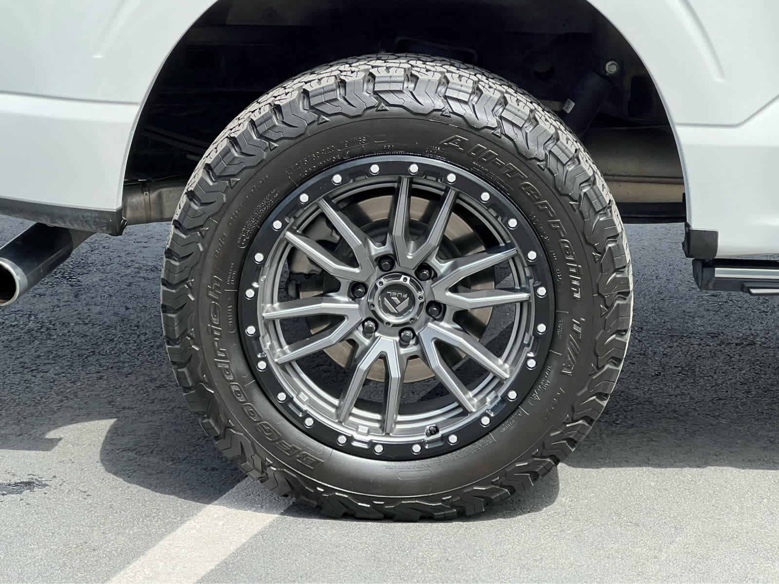 Certified 2022 Ford F150 Platinum w/ Equipment Group 701A High AWD/4WD image 15