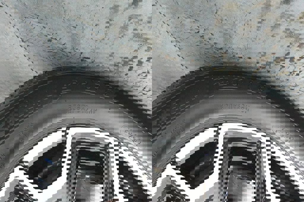 Certified 2025 Ford Bronco Sport Outer Banks w/ Outer Banks Tech Package+ AWD/4WD image 38