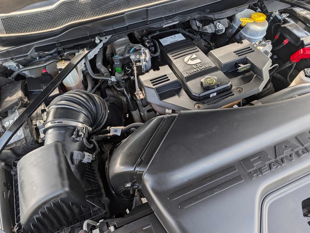 Used 2021 RAM 3500 Laramie AWD/4WD image 8