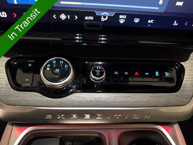 Certified 2025 Ford Expedition Platinum w/ Driver's Package AWD/4WD image 22