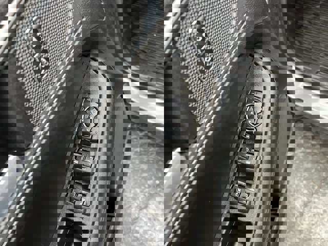 Certified 2024 Ford Edge SE w/ Cargo Accessory Package image 16