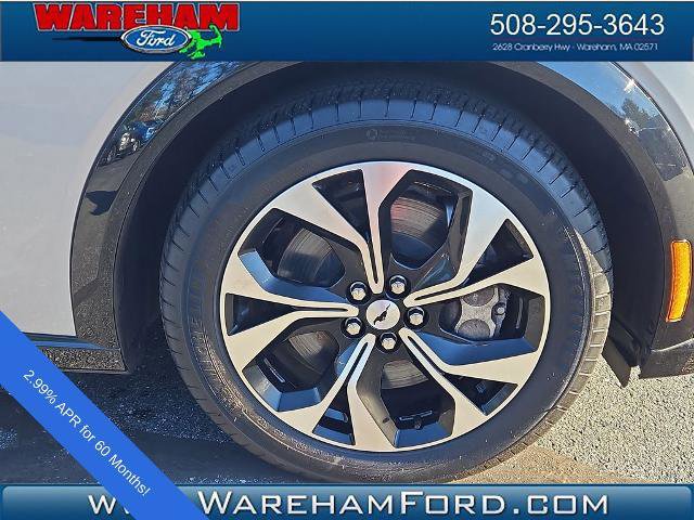 Certified 2022 Ford Mustang Mach-E Premium AWD/4WD image 4