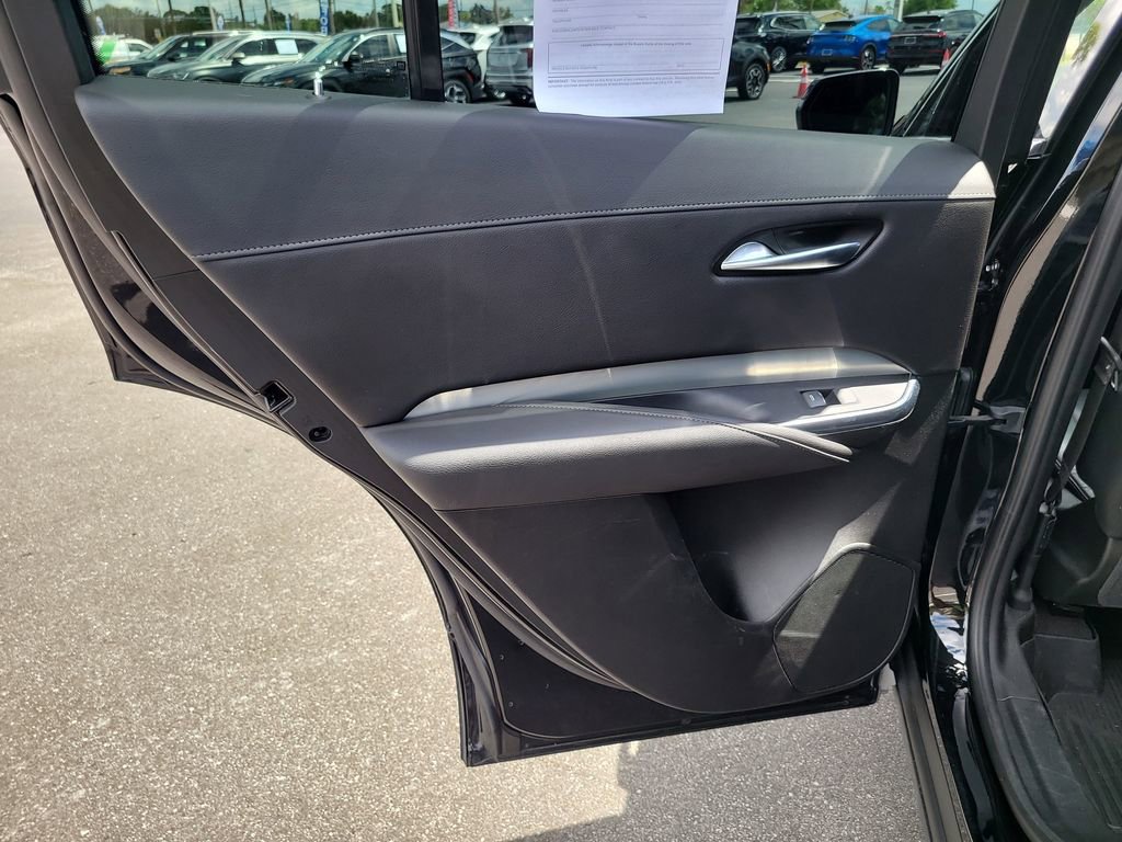 Used 2023 Cadillac XT4 Premium Luxury w/ Cold Weather Package AWD/4WD image 10