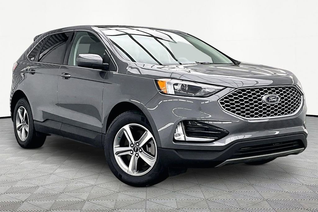 Certified 2024 Ford Edge SEL w/ Convenience Package AWD/4WD image 5