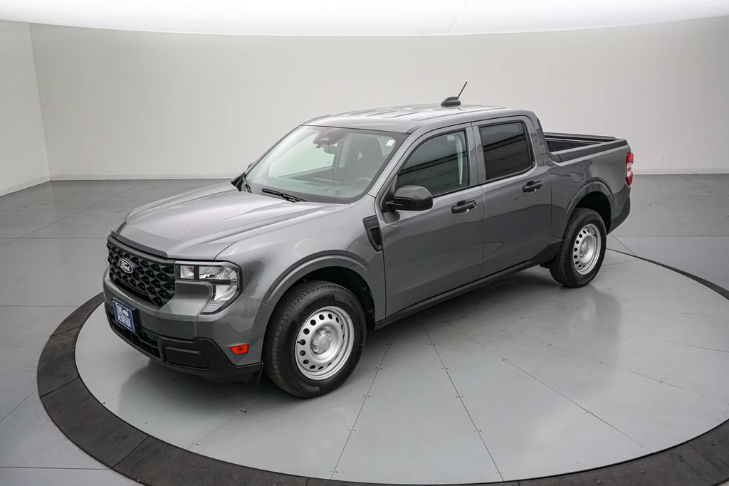 Certified 2025 Ford Maverick XL FWD image 9