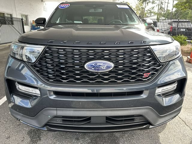 Certified 2023 Ford Explorer ST w/ Equipment Group 401A AWD/4WD image 9