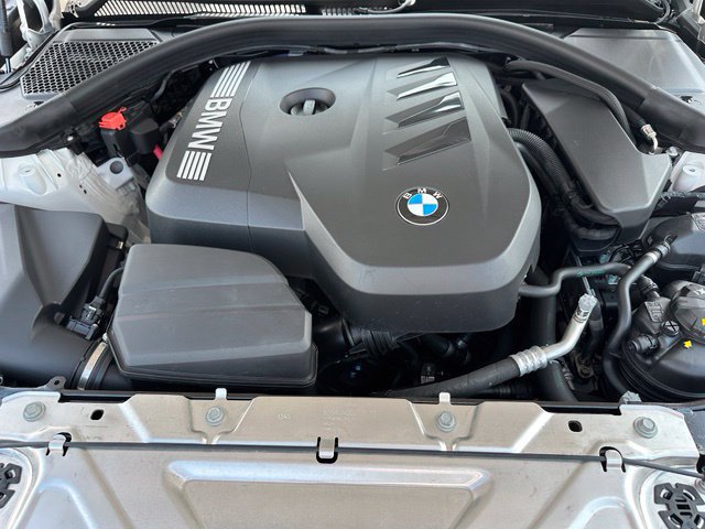 Used 2025 BMW 330i xDrive Sedan AWD/4WD image 9