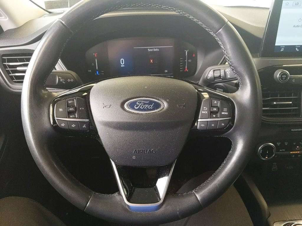 Certified 2024 Ford Escape Active AWD/4WD image 16