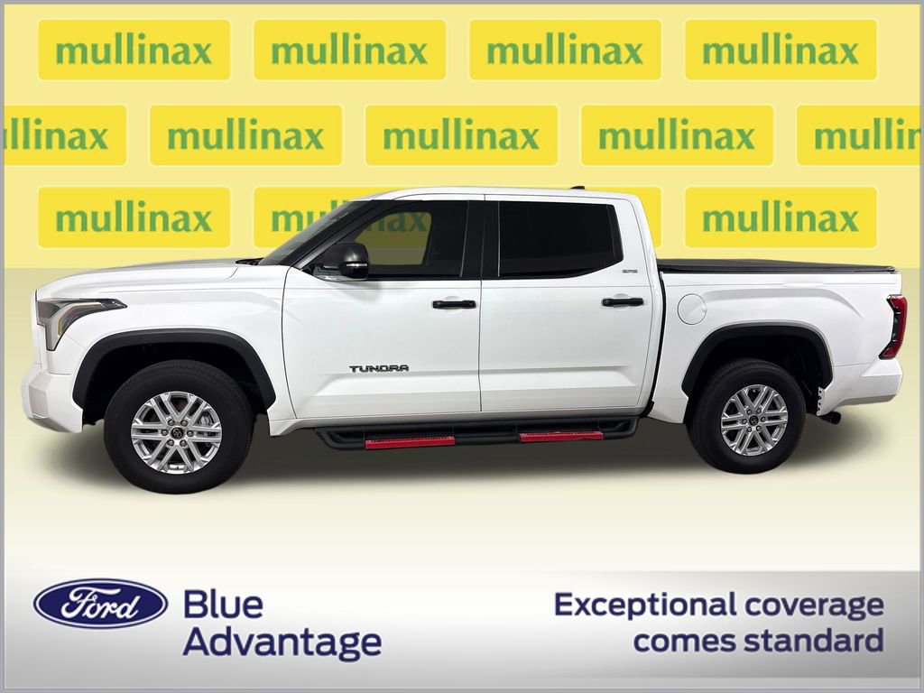 Used 2024 Toyota Tundra SR5 w/ SR5 Convenience Package AWD/4WD image 10