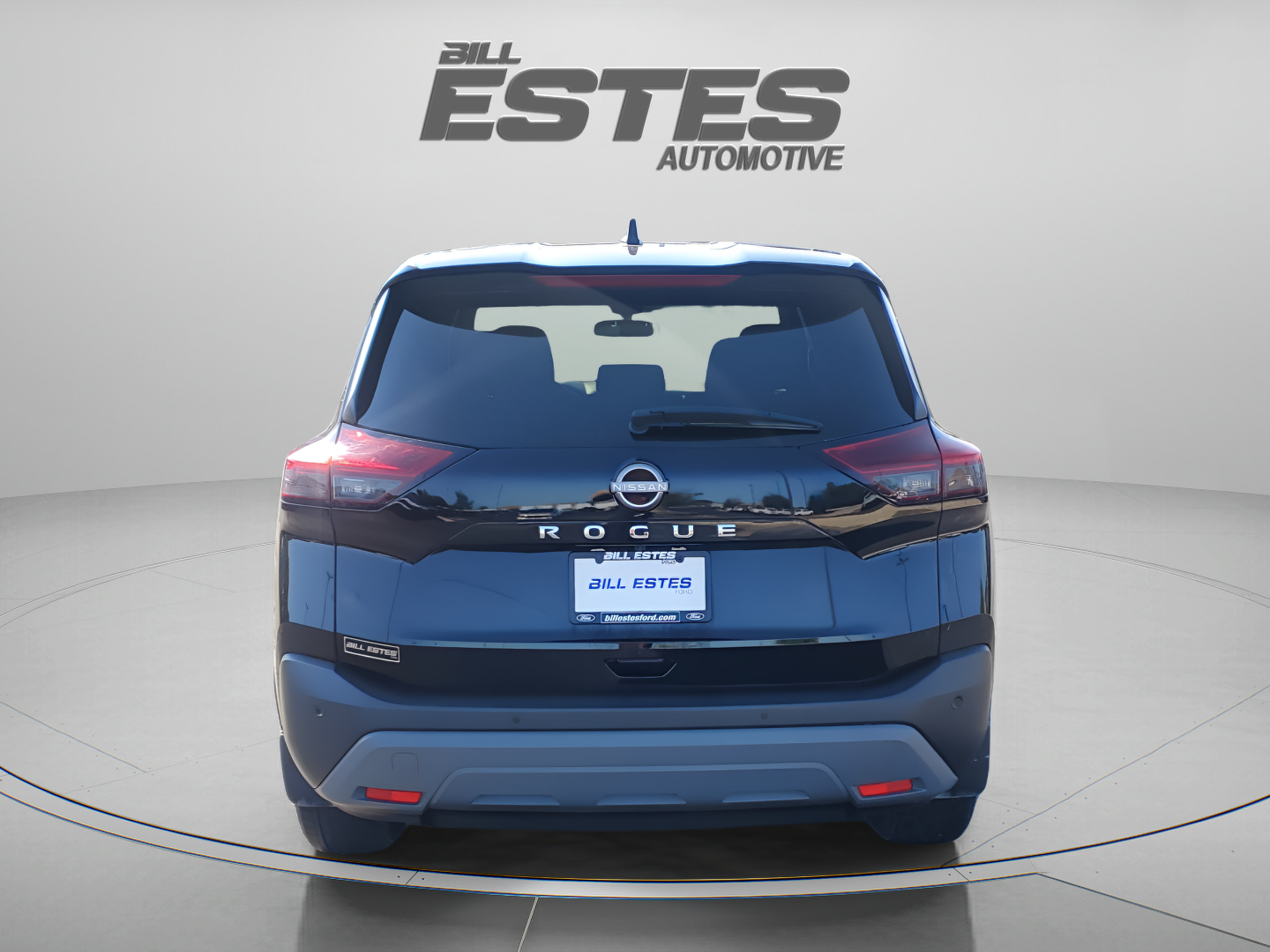 Used 2023 Nissan Rogue S FWD image 3